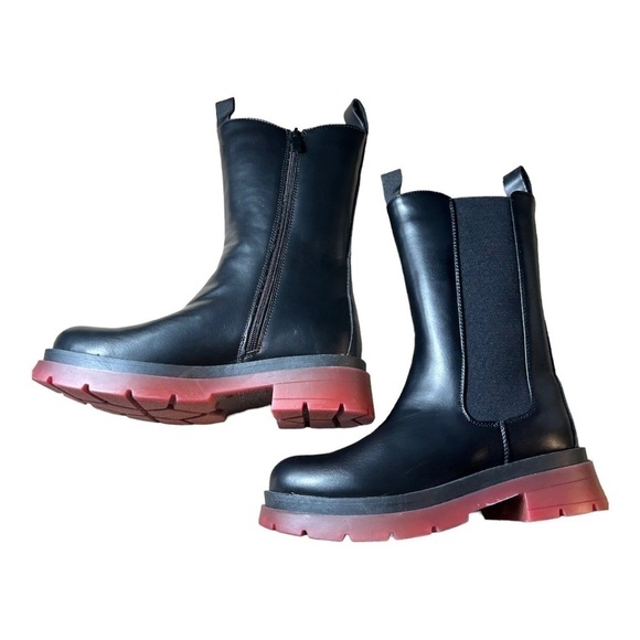 Forever 21 Faux Leather Chelsea Boots - Picture 7 of 14